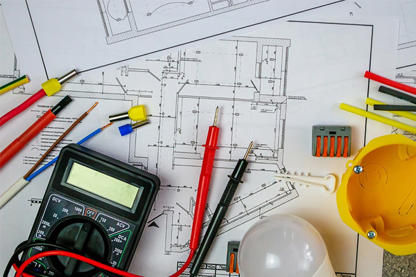 Diploma in Electrical & Electronics Engineering